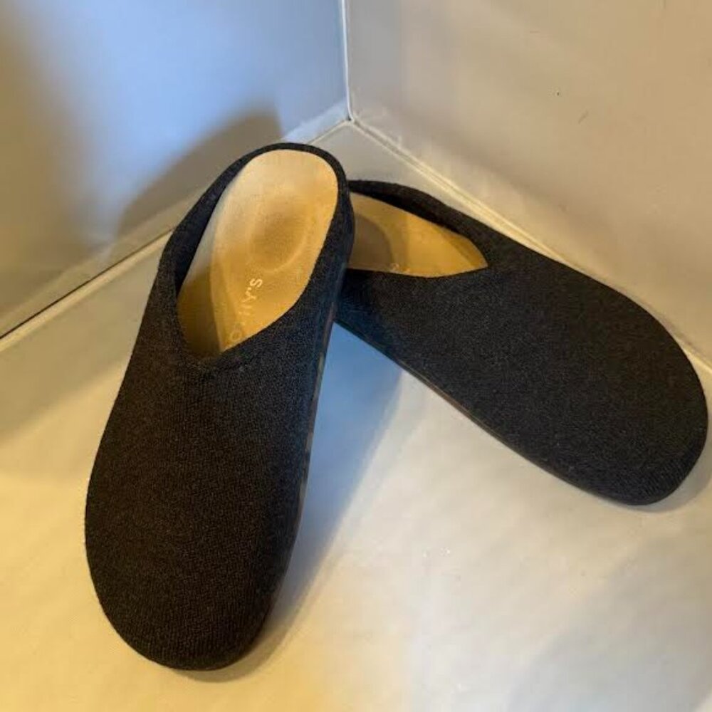 Rothy's Women's The Casual Clog Soft Black Merino Wool Size 11